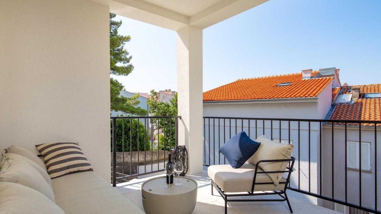 Apartments Villa Frankola With Swimming Pool Crikvenica Kültér fotó